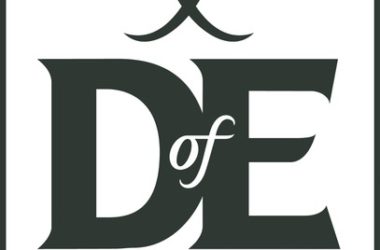 DofE logo mid grey RETAILER
